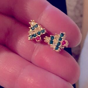 A set of Mini decorated tree crystal earrings